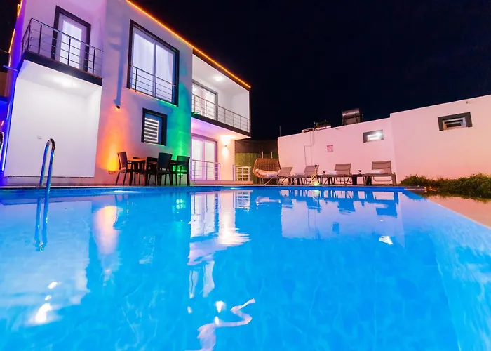 Adelina * Cavdir (Kas)